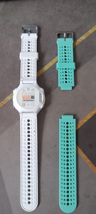 Garmin forerunner 620 корпус, ремінець, акумулятор.