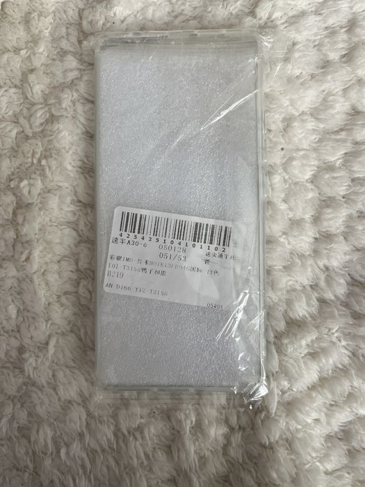 чехол на телефон