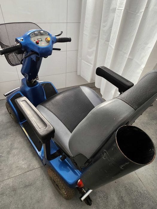 wózek inwalidzki elektryczny