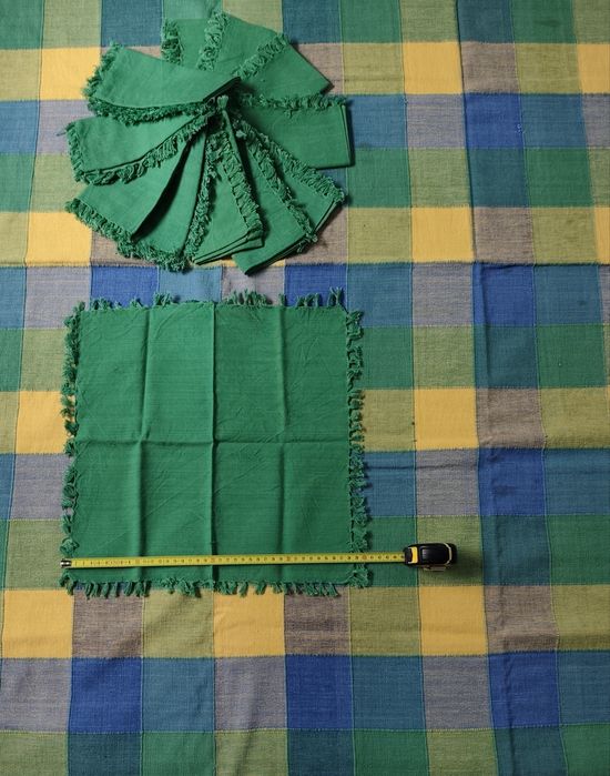Conjunto 1 Toalha Mesa e 12 Guarda Napos