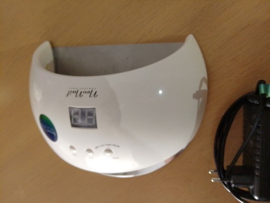 NeoNail lampa UV do paznokci