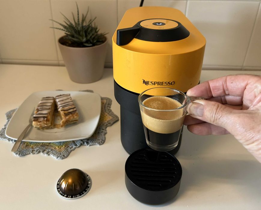 Máquina café Nespresso VERTUO