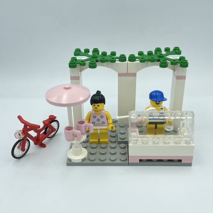 Lego System Paradisa 6402 Sidewalk Cafe 1994 рік: 850 грн