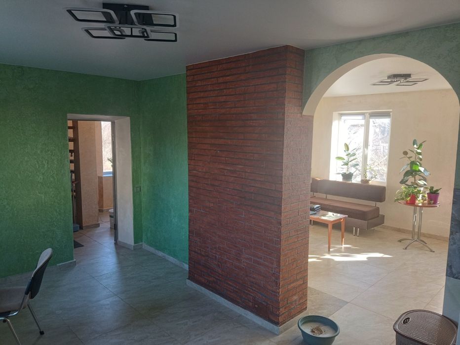 Продам дом в Христиновке с удобствами и отоплением!