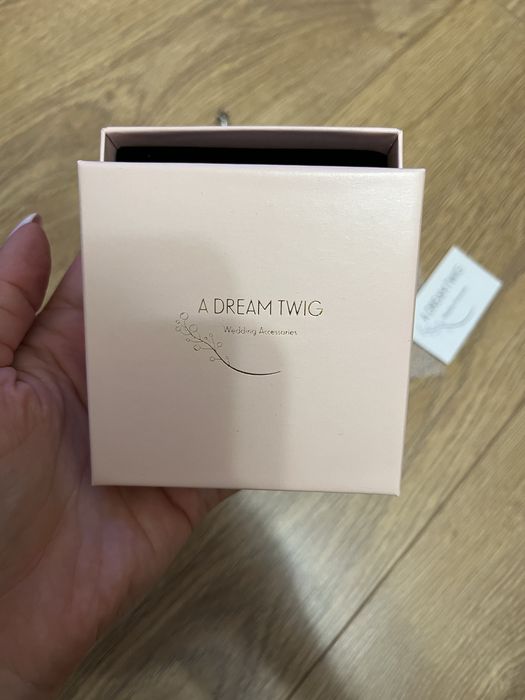 Biżuteria ślubna bransoletka kolczyki silver ann set a dream twig