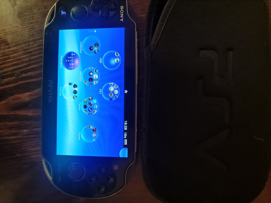 Ps vita в отличном состоянии