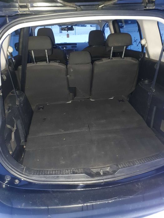 Продам Mazda 5 1.6 d