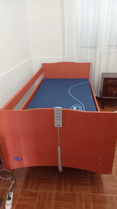 Cama articulada elétrica