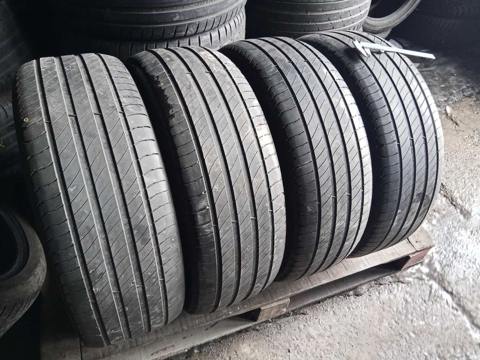 205.55.17 Michelin 4шт лето БУ склад шины резина из Европы 55 R17