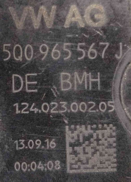 Bomba Água Adicional 5Q0965567 - VW GOLF VII
