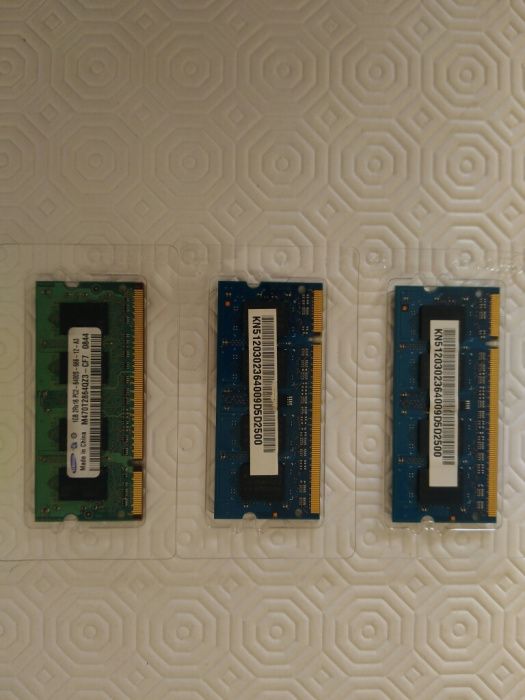 1GB RAM Memory 1GB RAM Memory427552284040898564