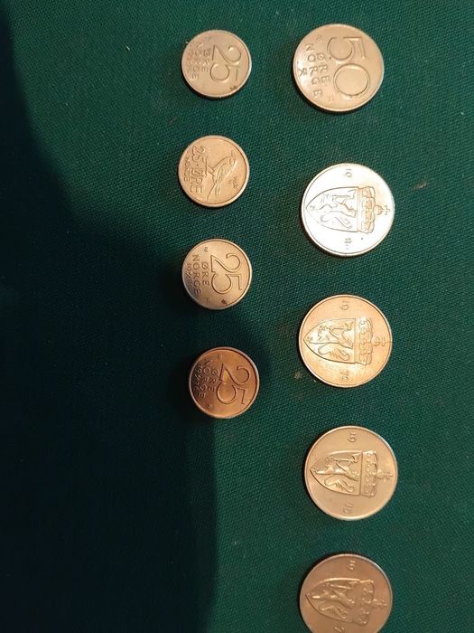 58 Moedas da Noruega e Suíça