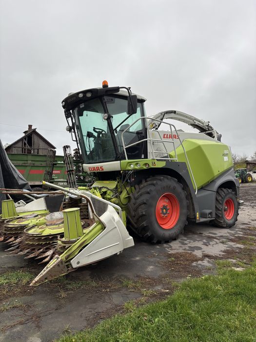 Силосний комбайн Claas Jaguar 850