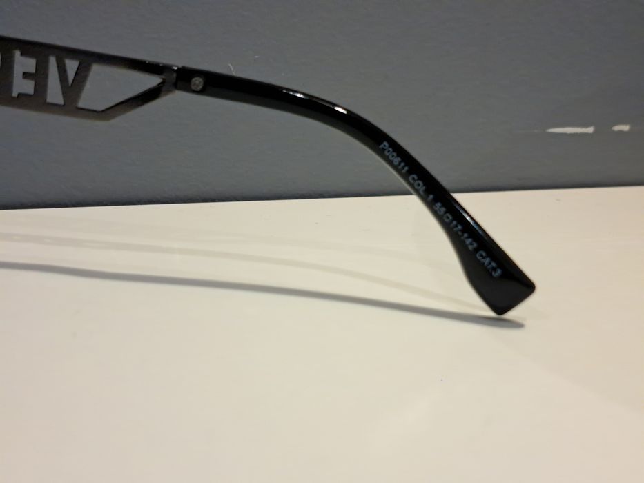 VERSACE czarne nowe damskie okulary przeciwsłoneczne grafitowe stalowe