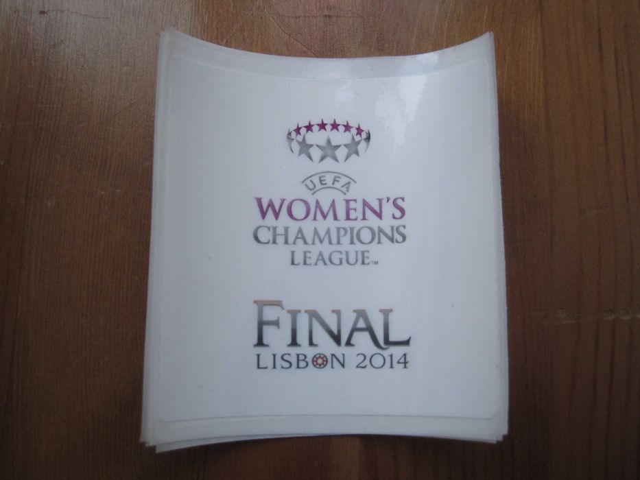 Pin autocolante caneta e porta-credencial Adidas Champions League 2014