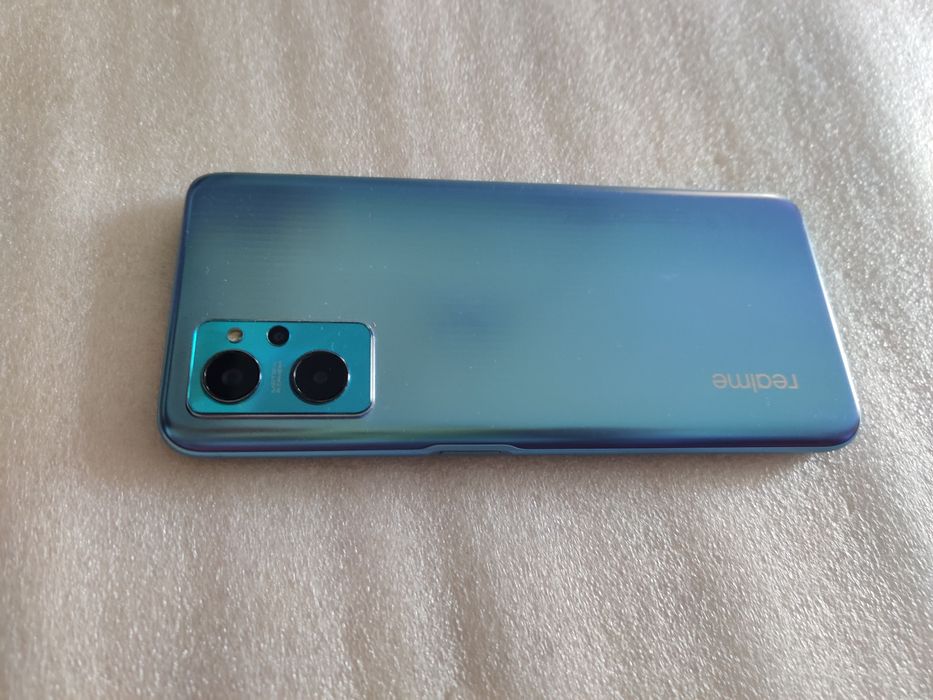 Realme 9i  Android 13.0 W  bardzo ładnym stanie.