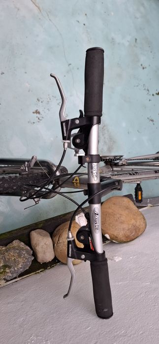 Bike Alumínio 21 velocidades .  Shimano