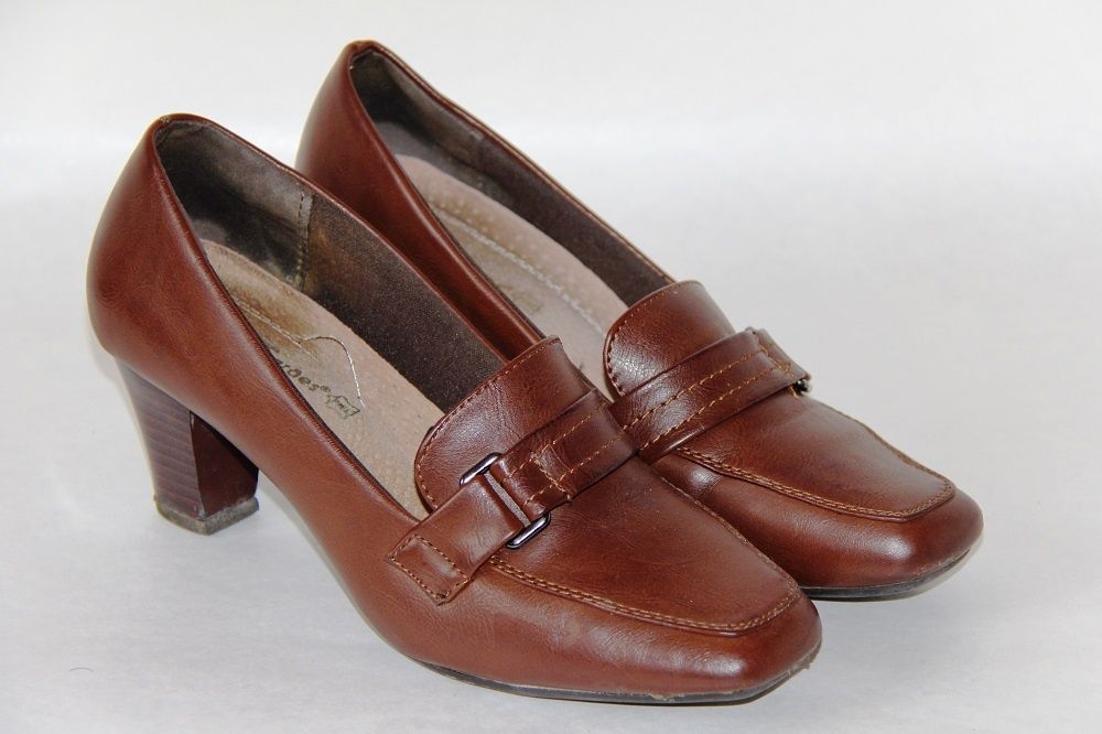 Sapatos Semi Novos nº37