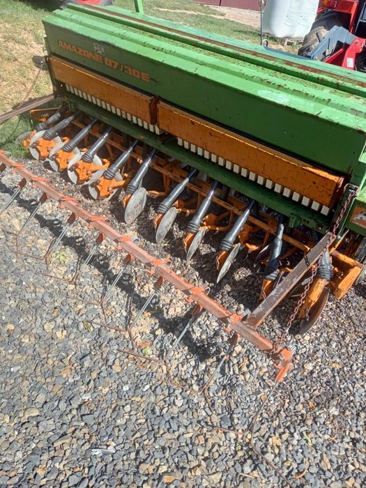 Siewnik talerzowy Amazone D7 30E 3m