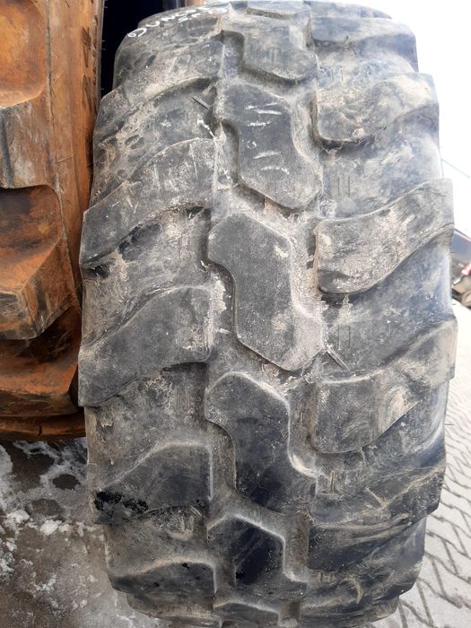Opona 405/70R18 Dunlop