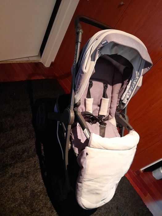 Carrinho bebé  Chico