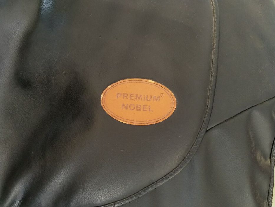 Poltrona Massagem + Sistema de Ar (Não liga). Nova + de 1000€