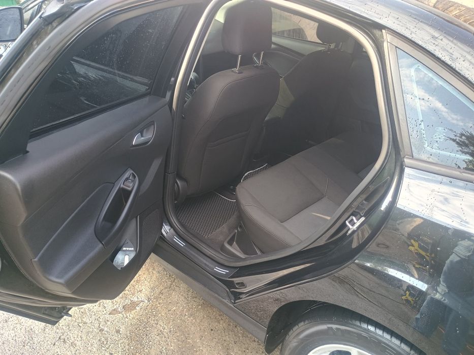 продам ford focus 2014