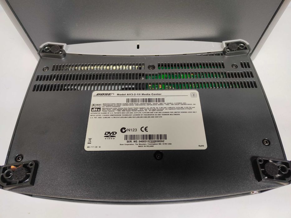 BOSE AV3-2-1 II Media Center system domowej rozrywki