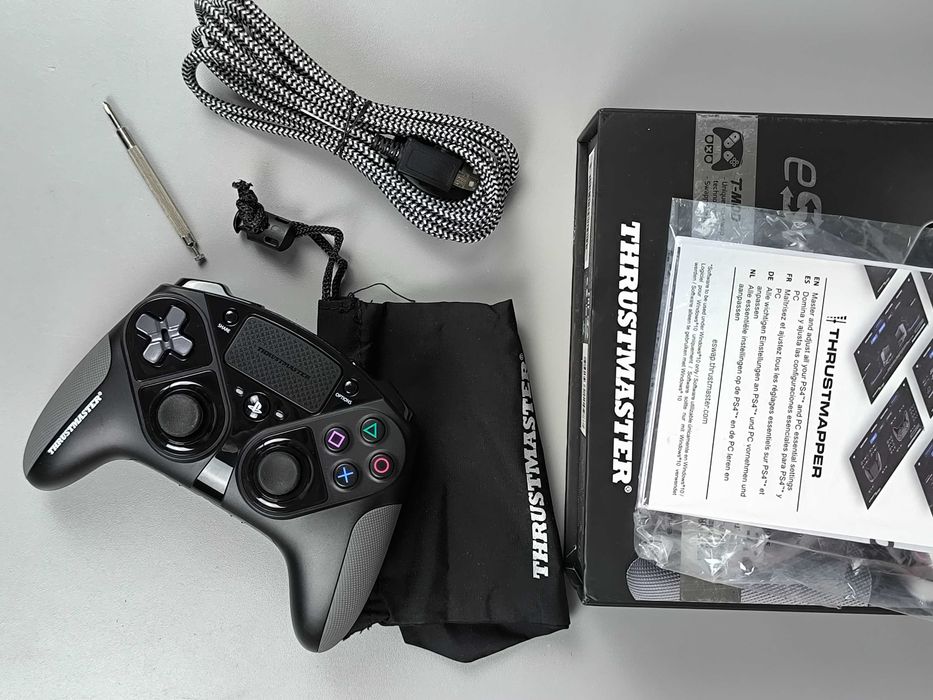 Kontroler Gamepad Thrustmaster eSwap Pro PS4/5/PC