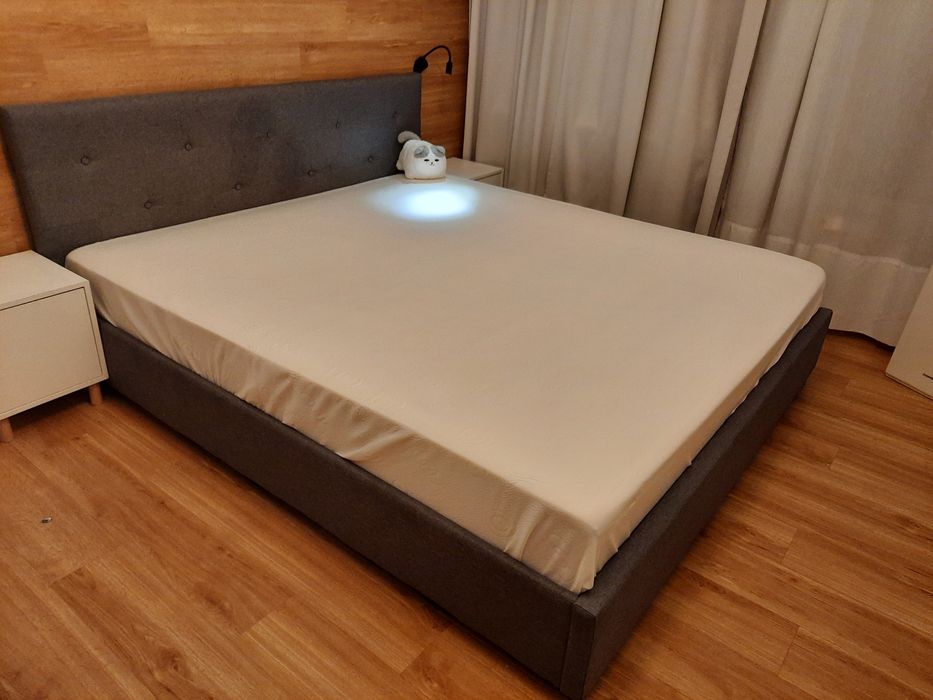 Łóżko tapicerowane z pojemnikiem 180x200