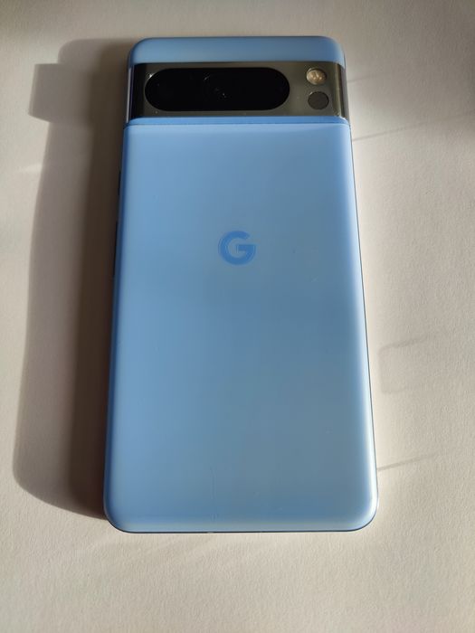 ТЕРМІНОВО!! Google pixel 8pro 12/256гб акум 124 цикли неверлок