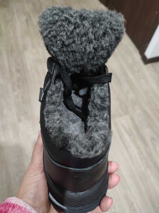 Кросівки чоловічі зимові 40 розмір