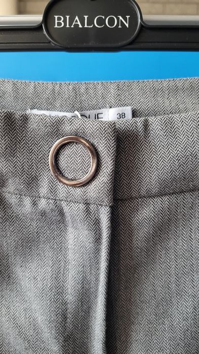 Spodnie popielate materiałowe nowe