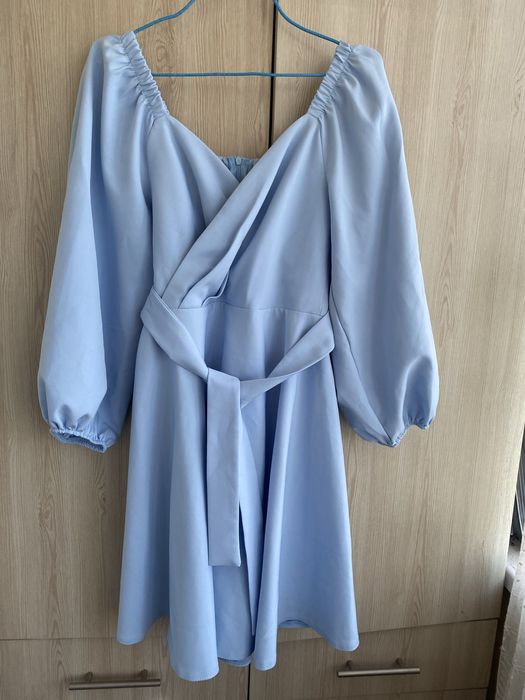 нарядне плаття розмір С