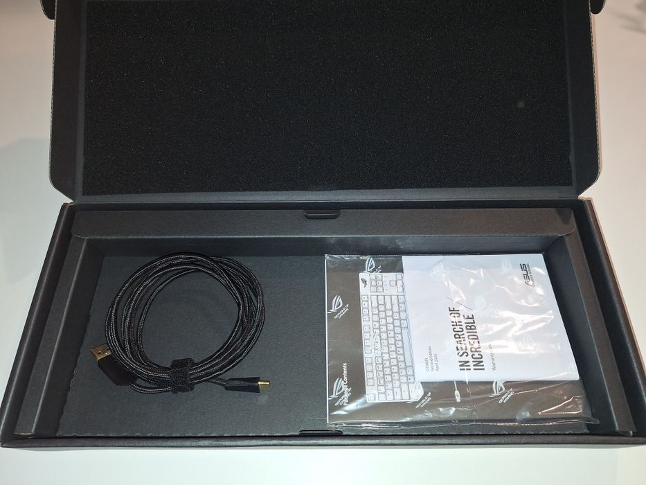 (Na caixa) Teclado Gaming Asus ROG Strix Scope TKL
