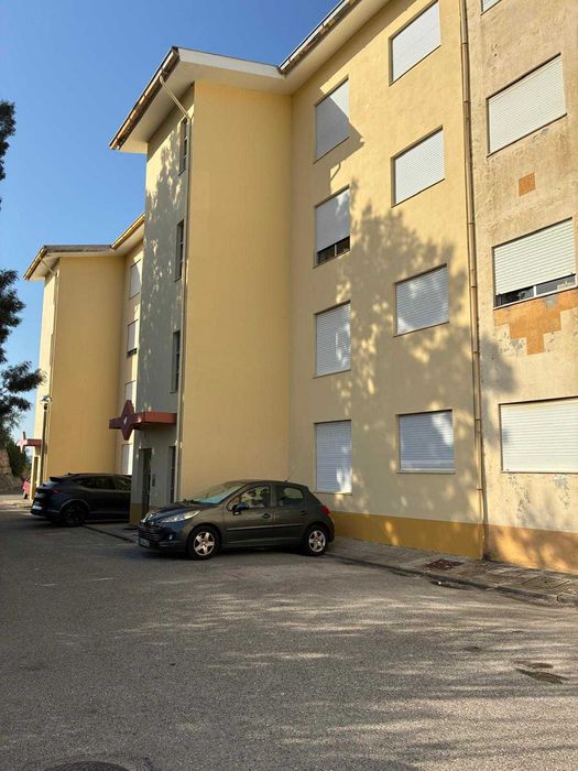 Alugo Apartamento T3 Eiras, Coimbra - Excelentes Acessos