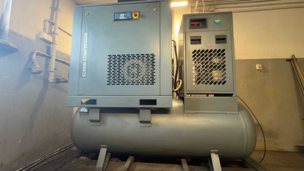 Sprężarka śrubowa kompresor WALTER 15 kW, zbiornik 500L + osuszacz, 2019r, SKTG