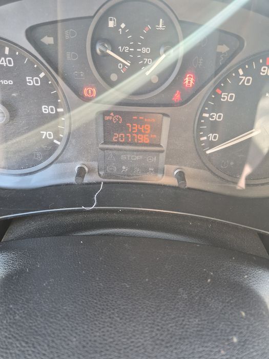 Peugeot Partner com frio
