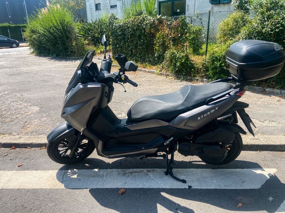 Scooter Wottan Storm T 125