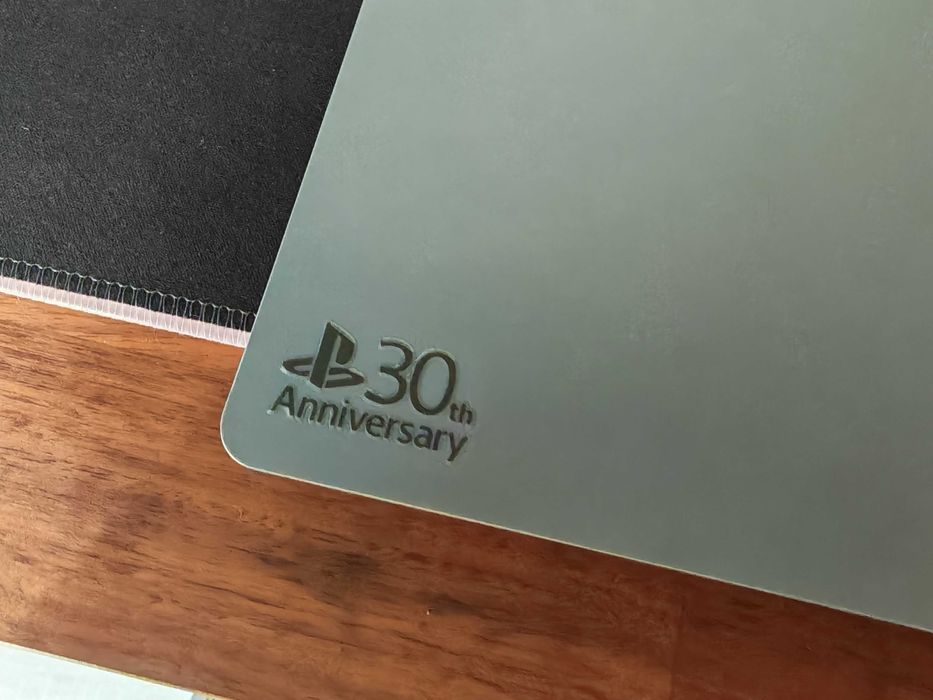 PS5 Digital Slim 30th Anniversary Capas