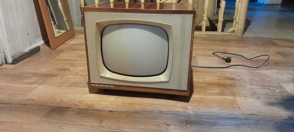Telewizor Alga 21, PRL