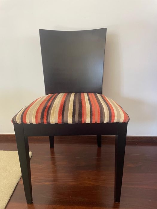Mesa sala jantar e cadeiras