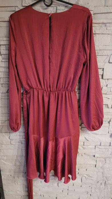 Sukienka Flounce London rozmiar 40