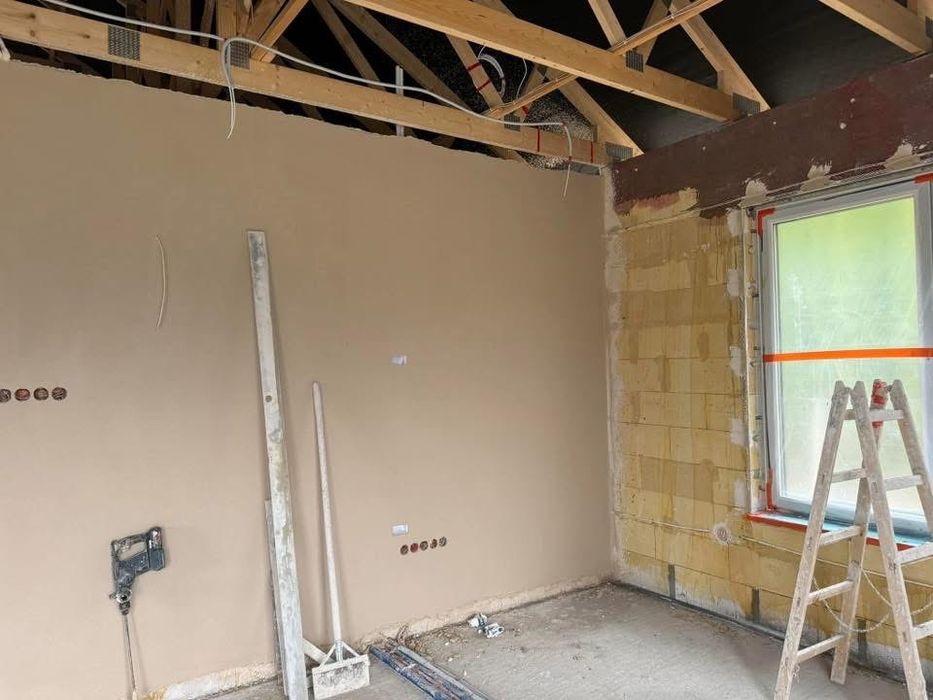 Tynki gipsowe / cementowo wapwinne / elewacje / posadzki