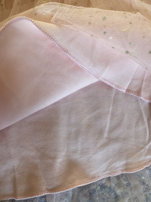 Платье нарядное для девочки 3 года