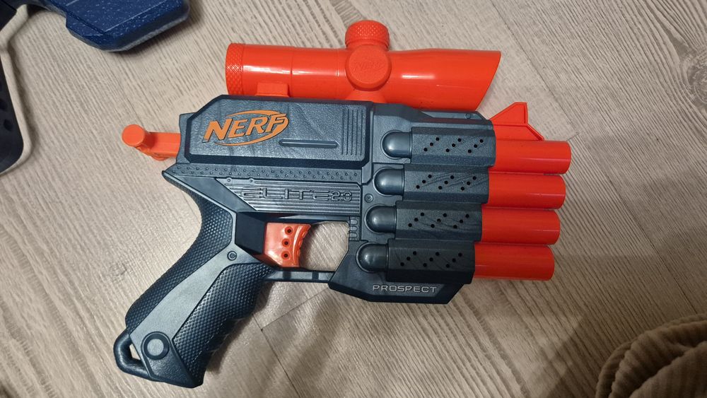 Nerf pistolety i inne
