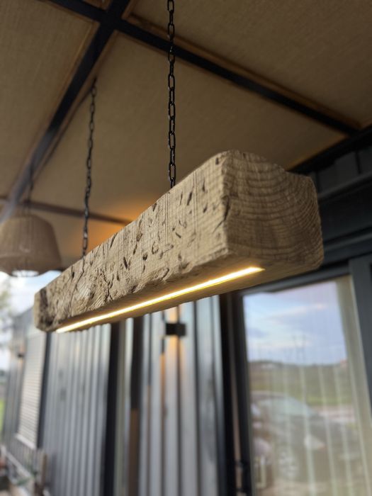 Luminária Pendente em Madeira Rústica de Carvalho em Led