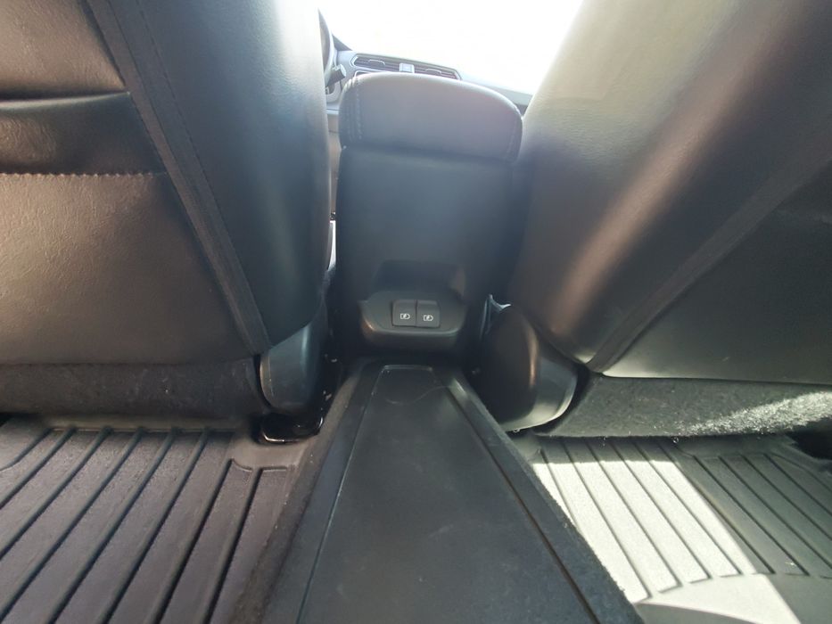 Nissan Leaf SL 62kwh