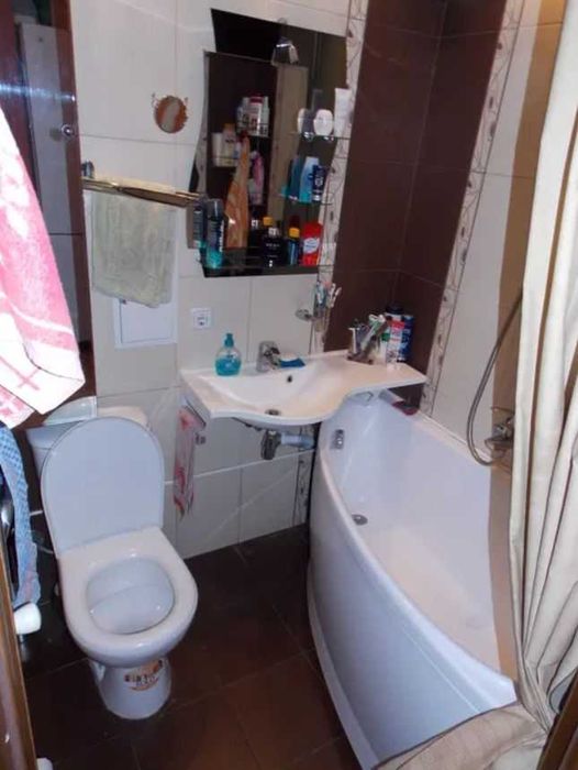 3 кім з АВТОНОМКОЮ та КАП РЕМОНТОМ на ЛІВОМУ березі (714790)