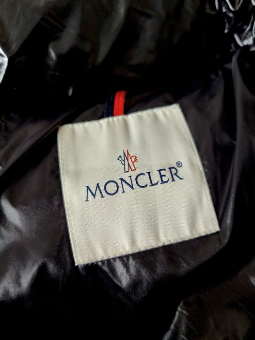 Куртка/пуховик Moncler L розмір ОРИГІНАЛ